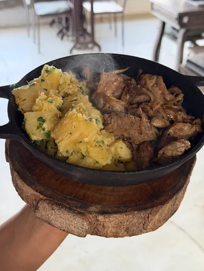 Carne de Sol c/ mandioca